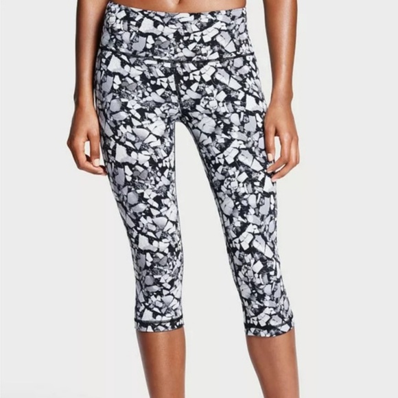 Victoria Secret VSX Sport Leggings Workout Yoga Athliesure Pants Size SP - Picture 2 of 8